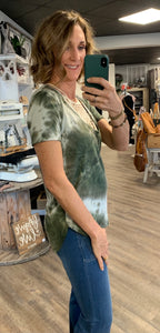 Tie Dye Scoop Neck Tee - Olive